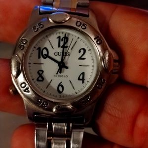 Women's guess watch
